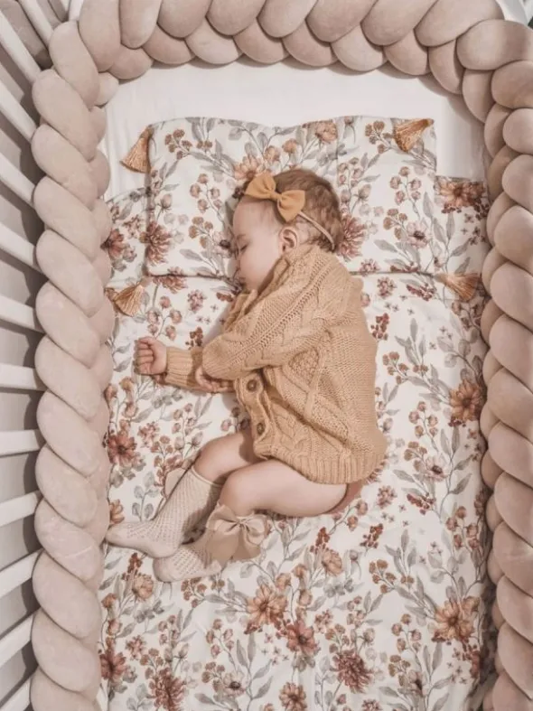 Pinnasängyn suoja 360cm, beige